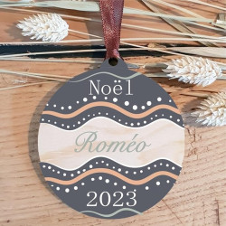 Décoration de Sapin en Bois personnalisée avec Votre prénom (Un Joli Cadeau, Une Alternative à la Boule de Noël Traditionnelle