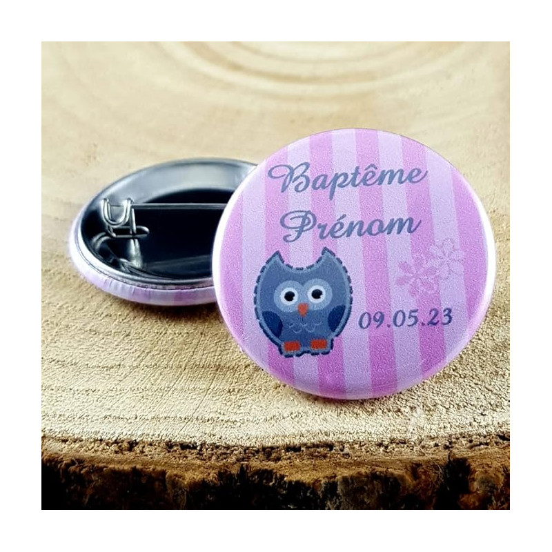 Gravure Events Badge de baptême Personnalisé avec Le prénom de l'enfant - Cadeau Souvenir pour Les invités du Baptême