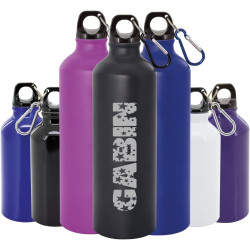 Gravure Events Gourde aluminium personnalisée avec le prénom gravé pour la rentrée scolaire de votre enfant. Un cadeau utile et